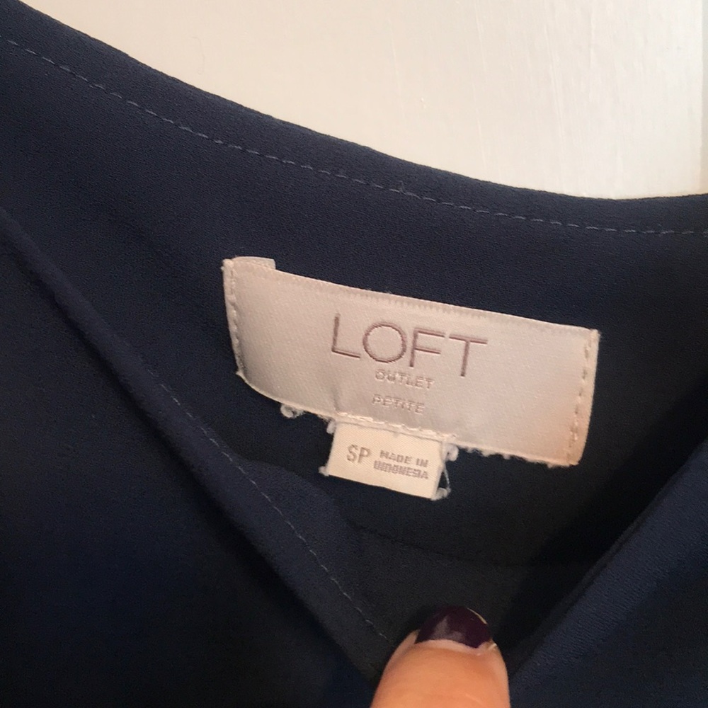 Loft Top - Picture 2 of 3